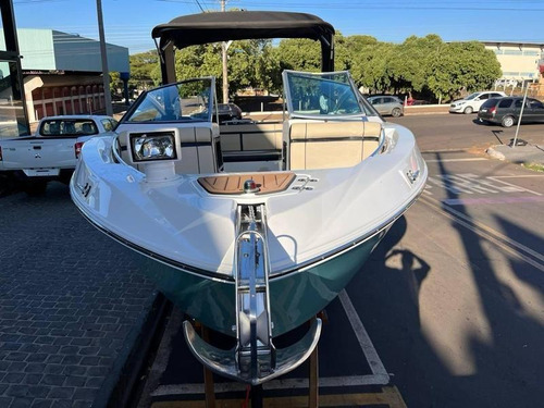 Lancha Focker 242 Gto (2023) - Mercruiser 250hp + Carreta