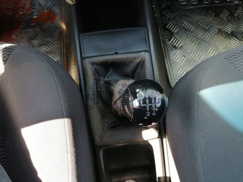 Imagen 14 de 15 de Chevrolet Aveo Ls T/m 2012