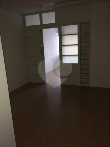 Imagem 14 de 15 de Sala Comercial Bem Localizada No Petrópolis - Reo472523