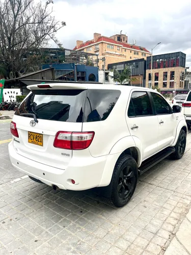 Toyota Fortuner 2.7l