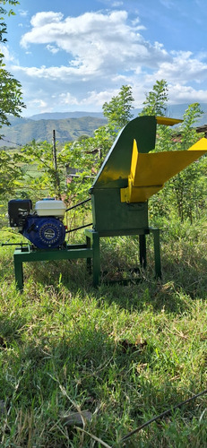 Maquina Picadora De Pasto