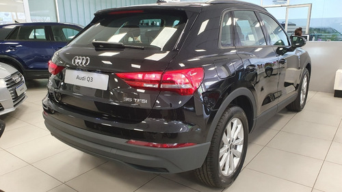 Imagen 12 de 25 de Audi Q3 0km 35tfsi 2021 1.4 150 Cv Audibsas 0km Negro Negra