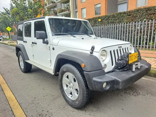 Jeep Wrangler UNLIMITED 3.6 A/T 4X4 2017