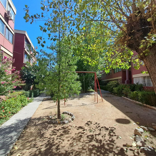 Departamento En Venta De 2 Dorm. En Santiago