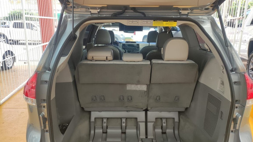 Imagen 6 de 14 de 2014 Toyota Sienna Limited