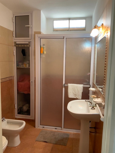 Casa 3 Dormitorios 2 Baños Tiene 2 Terrenos
