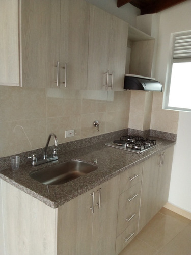Imagen 19 de 20 de Venta De Apartamento En La Estrella A Cinco Calles Del Parque Principal