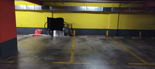 Cochera En Venta, Chacarita, Vigilancia 24 Hs