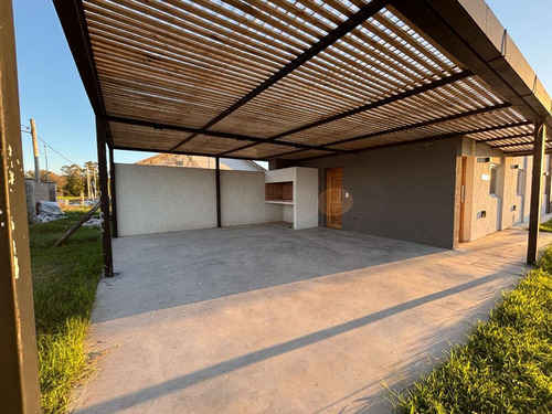 Casa En Venta En Bragado A Estrenar