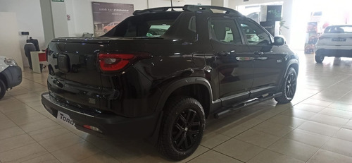 Imagen 8 de 25 de Fiat Toro 0km Tomo Meriva Fiorino Permuto Ford Vw Citroen P