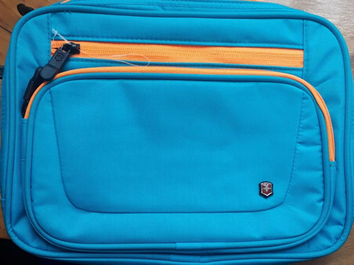 Imagen 2 de 6 de Bolsos Victorinox