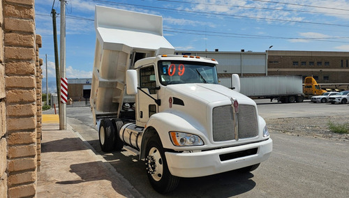 Volteo Kenworth T370 2009 $750,000.00 M.n
