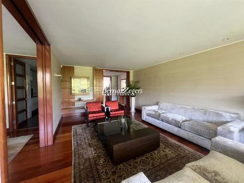 Departamento En Arriendo De 3 Dorm. En Lo Barnechea