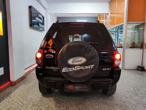 Imagen 4 de 12 de Ford Ecosport 2011 2.0 My10 Xls 4x2