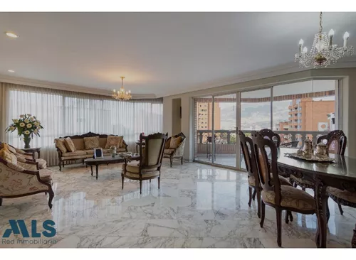 Apartamento En Sector De Laureles(mls#245497)