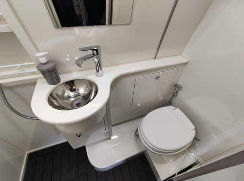 Motor Home Sprinter Executivo 7 Lugares - Ano 2022 - Y@w2