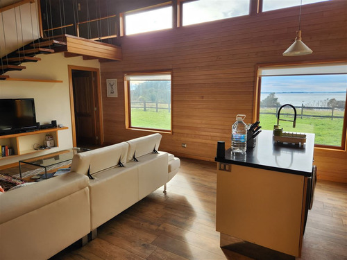 Casa En Gran Terreno - Faro Corona