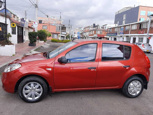 Sandero Renault 1.6 2014 Rojo 68.000