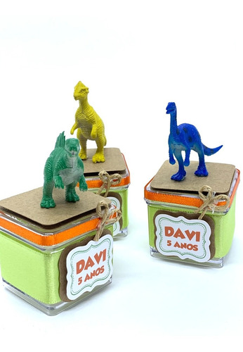 Imagem 2 de 3 de Kit Caixinha Acrílica Dinossauro - 10 Caixinhas
