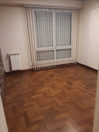 Imagen 10 de 11 de 3 Ambientes Externo Microcentro En Venta