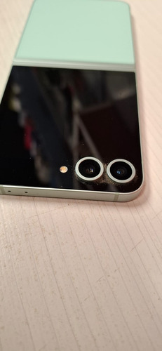 Samsung Flip 6 Con 2 Meses Uso, Facturo (Usado)