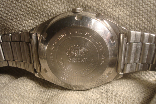 Bellisimo Reloj Orient Automatico 1970 Minimo Uso Unico Joya Acero Acero Negro Combinado Con Dorado (Usado)