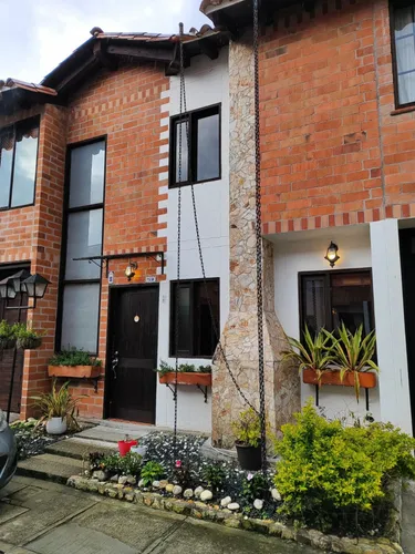 Casa En Arriendo En El Retiro. Cod A12696