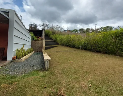 Casa Campestre En Venta En Los Pirineos. Cod V8014699