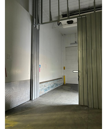 Arriendo Bodega Refrigerada De 312 M2 En Temuco.