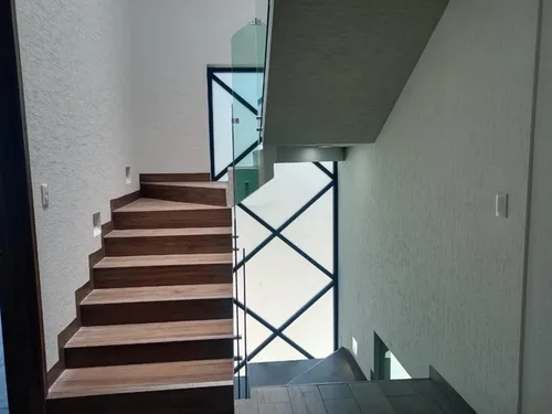 Venta De Casa Dentro De Privada En Metepec Cerca De Avenida Tecnológico