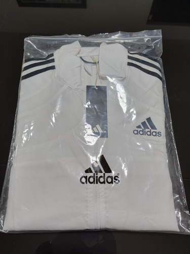 Chamarra Ligera adidas Running