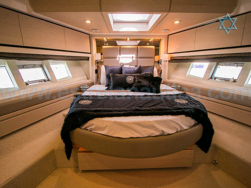 Lancha Azimut 70 Barco Iate N Ferretti Sunseeker Phantom