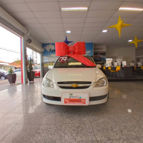 Imagem 2 de 12 de Chevrolet Classic 1.0 Mpfi Ls 8v Flex 4p Manual