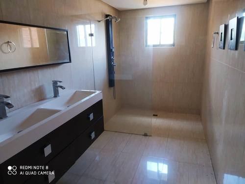 Imagen 6 de 10 de Johanna Castilloalquila Casa En Altos De Guataparo