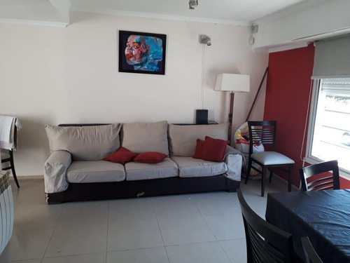 Imagen 12 de 19 de Duplex 4 Ambientes Con Cochera