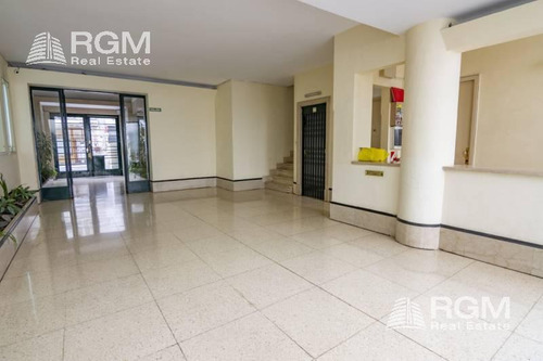 Imagen 14 de 18 de Venta 2 Ambientes. Excelente Ubicación, Montevideo A Metros De Santa Fe.