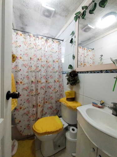 Venta Depto Tercer Piso 2d/1b/1e, Villa Alemana.