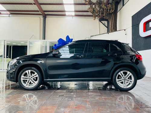 Mercedes-Benz Clase GLA Sport