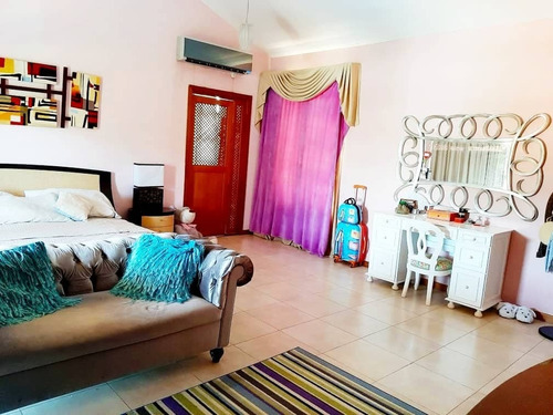 Imagen 15 de 24 de Casa En Venta Isla De Margarita Urb Casa De Campo Country Club Pampatar 1600 Mts