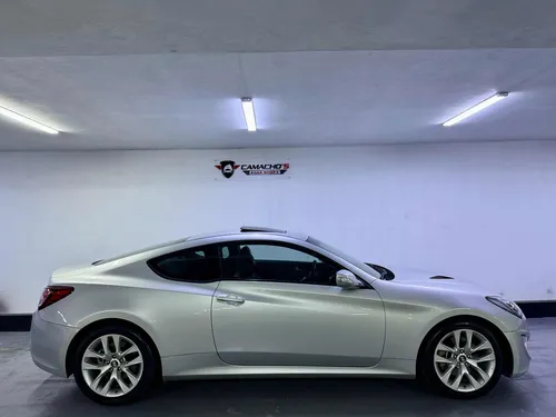 Hyundai Genesis 2.0 TURBO COUPE MECANICO (FINANCIAMIENTO)
