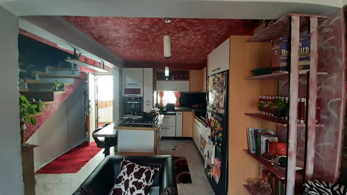 Imagen 3 de 14 de Apartamento En Charallave, Sanmanes De Betania Ii Duplex Remodelado