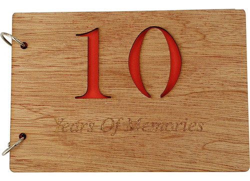 Álbum De Recortes Del 10º Aniversario: 10 Años De Recuerdos,