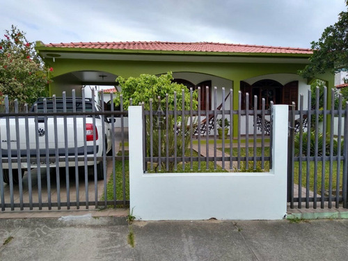 Imagem 1 de 28 de Casa Alvenaria Para Venda Em Centro Garopaba-sc - Kv661