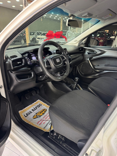Fiat Cronos 1.0 Drive Flex 4p