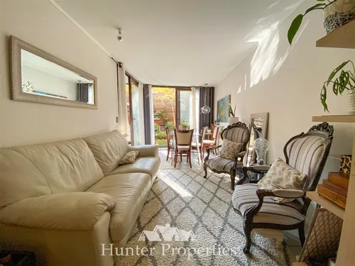 Departamento En Venta De 2 Dorm. En Ñuñoa