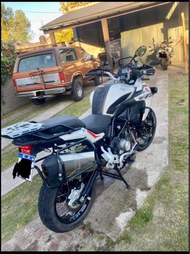 Benelli Trk502x