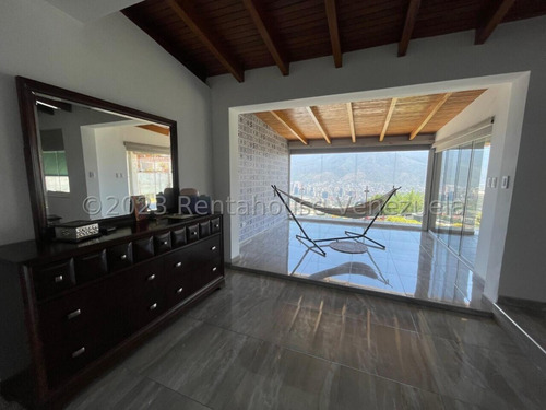 Casa En Venta En Colinas De Bello Monte Remodelada Caracas Areas Sociales Seguridad