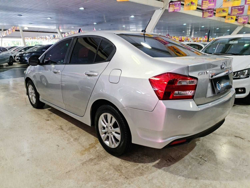 Imagem 4 de 8 de Honda City Lx 1.5 16v (flex)
