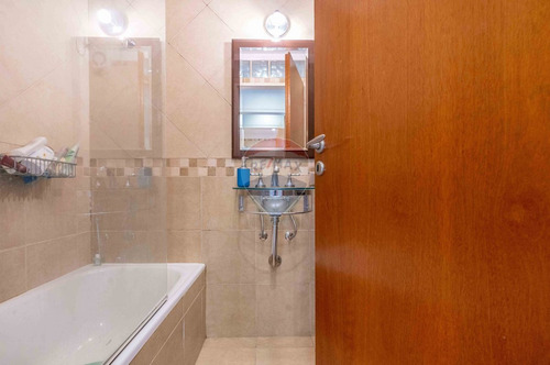 Venta De Depto. 3 Amb.c/cochera En Quilmes Centro