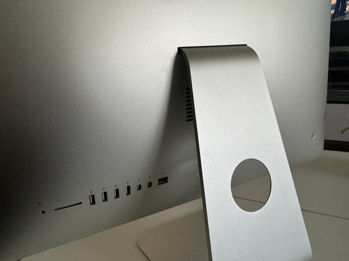 iMac 21.5 2013. 1tb. 8gb. Perfecto Funcionamiento. (Usado)